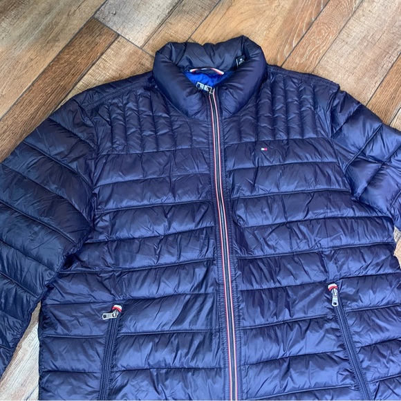 Tommy Hilfiger Men’s Packable Puffer Down Jacket - Picture 3 of 13